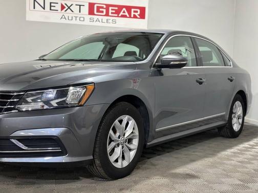 2017 Volkswagen Passat 1.8T S