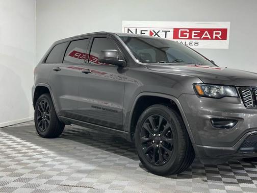 2018 Jeep Grand Cherokee Laredo