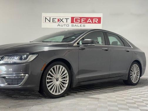 Gray 2017 Lincoln MKZ Reserve