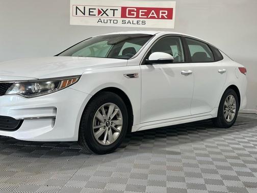 2018 Kia Optima LX