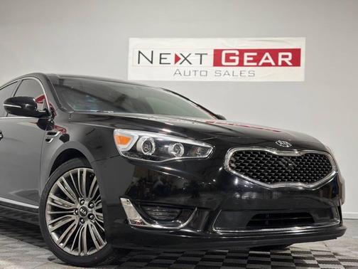 Black 2015 Kia Cadenza Premium
