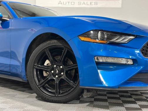 2020 Ford Mustang