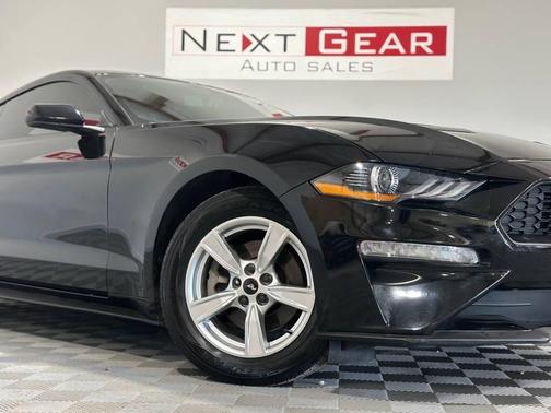 2020 Ford Mustang 