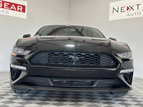 2020 Ford Mustang 