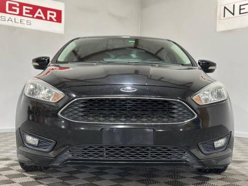 Black 2015 Ford Focus SE