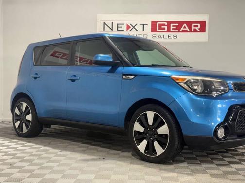 Blue 2016 Kia Soul +