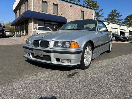 Arctic Silver Metallic 1998 BMW M3 Base