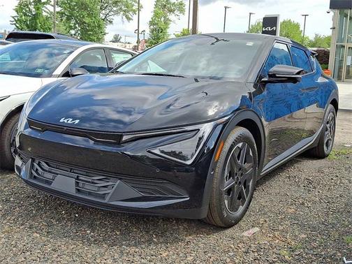 2025 Kia EV6 Light Long Range