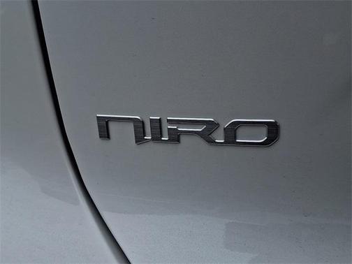 2026 Kia Niro LX