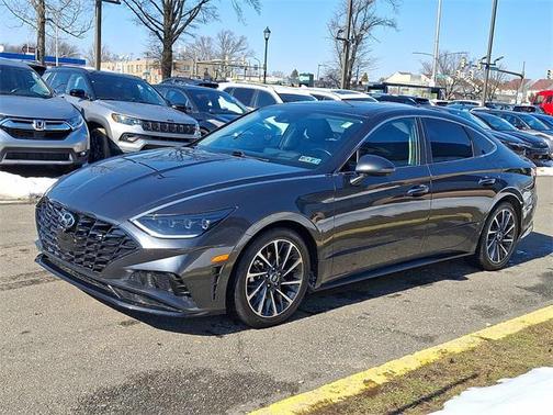 2021 Hyundai SONATA Limited