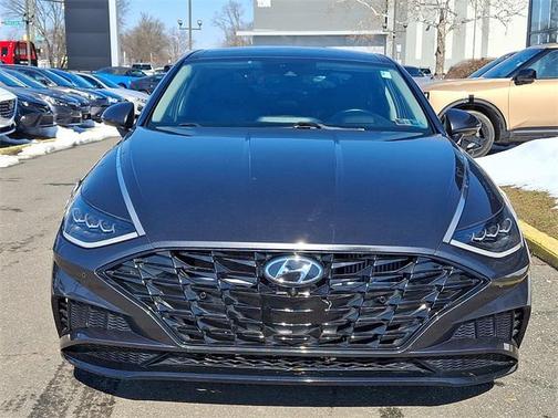 2021 Hyundai SONATA Limited