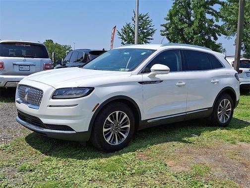 2023 Lincoln Nautilus Standard