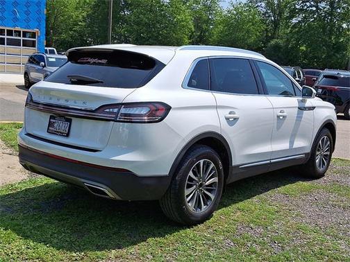 2023 Lincoln Nautilus Standard