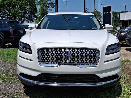 2023 Lincoln Nautilus Standard