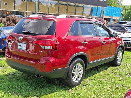2014 Kia Sorento LX