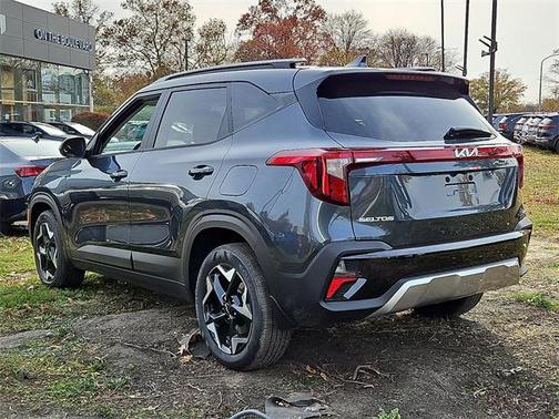 2025 Kia Seltos S