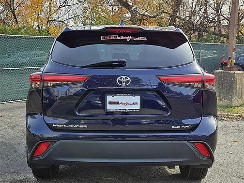 2022 Toyota Highlander XLE