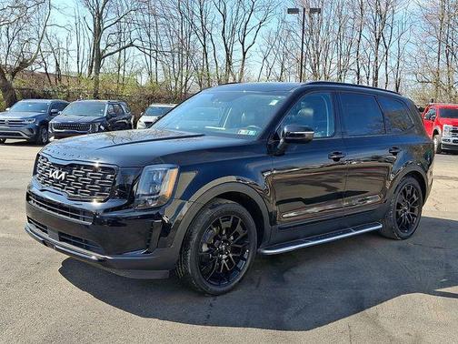 Ebony Black 2022 Kia Telluride EX
