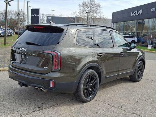 Dark Moss 2024 Kia Telluride EX X-Line