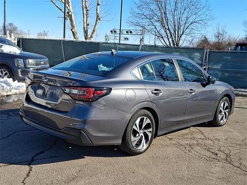 2022 Subaru Legacy Base
