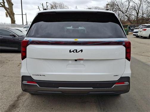 2025 Kia Carnival Hybrid SX