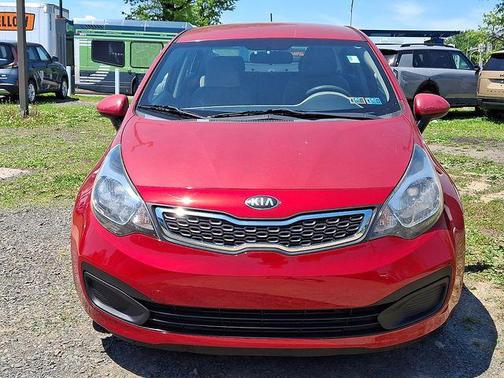 Signal Red 2014 Kia Rio EX