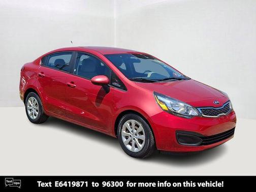 Signal Red 2014 Kia Rio EX