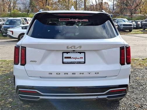 2022 Kia Sorento SX