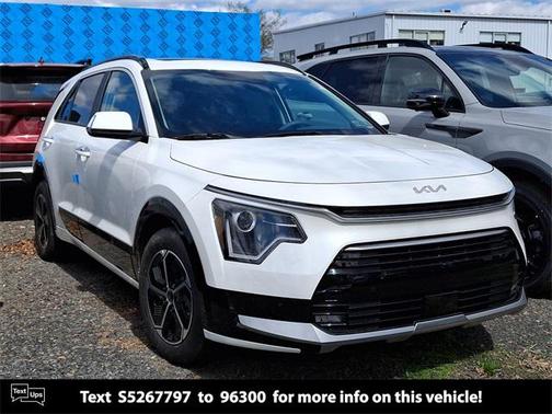 2025 Kia Niro SX