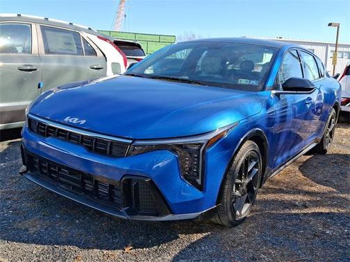 2025 Kia K4 GT-Line Turbo