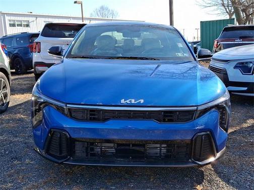 2025 Kia K4 GT-Line Turbo