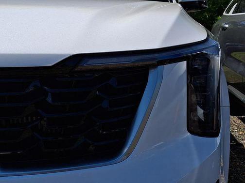Glacial White Pearl 2026 Kia Sorento EX