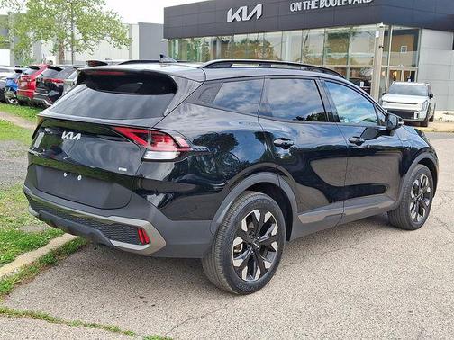Ebony Black 2023 Kia Sportage X-Line