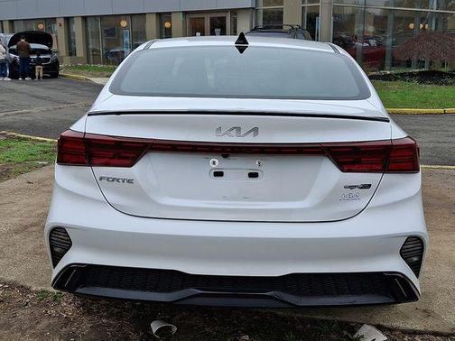 Snow White Pearl 2023 Kia Forte GT-Line