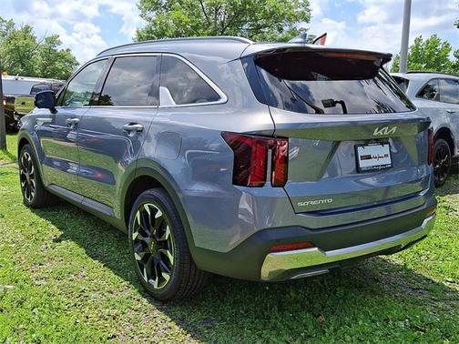 2024 Kia Sorento SX