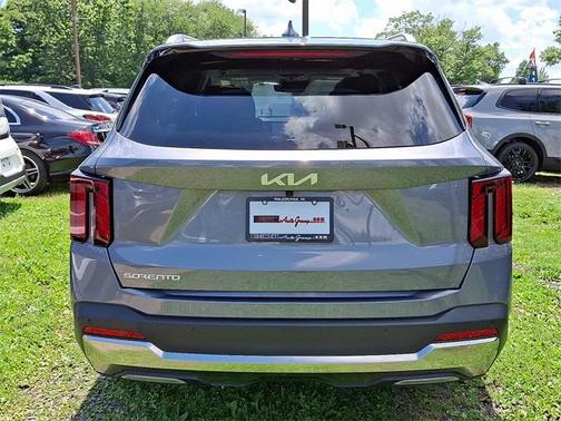 2024 Kia Sorento SX