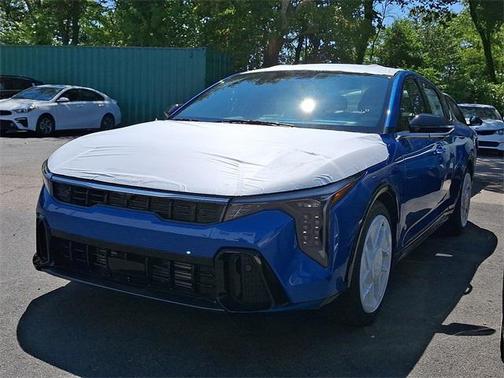 2025 Kia K4 GT-Line Turbo