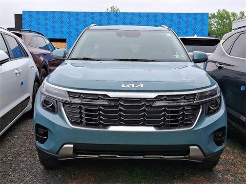 2025 Kia Seltos EX