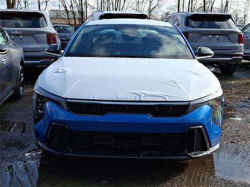 2025 Kia K4 GT-Line