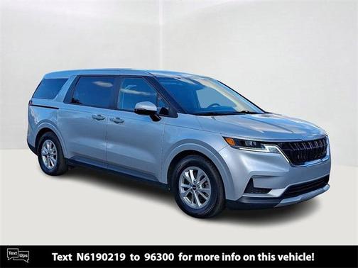 2022 Kia Carnival LXS
