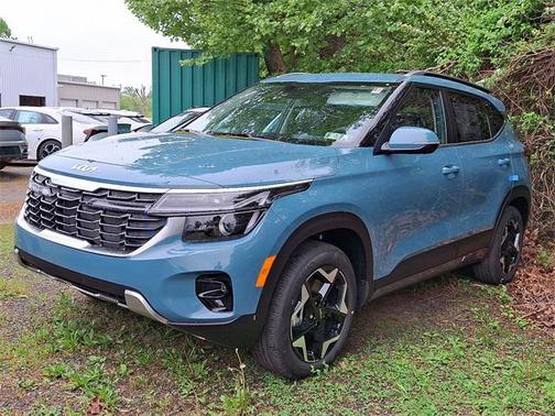 2025 Kia Seltos EX