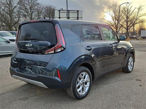 2024 Kia Soul LX