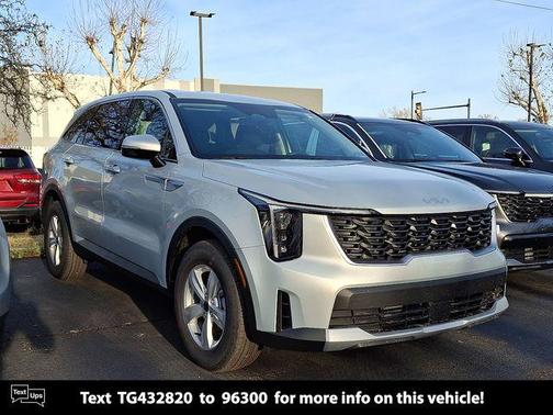 Ivory Silver 2026 Kia Sorento LX