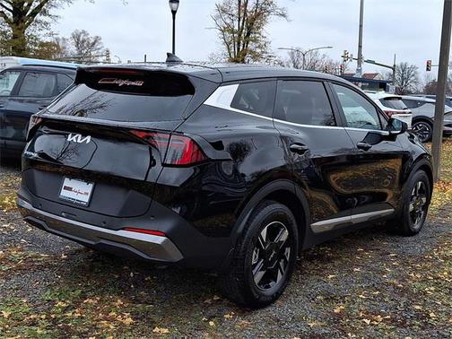 2026 Kia Sportage LX