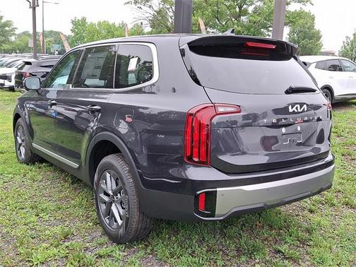 2025 Kia Telluride LX