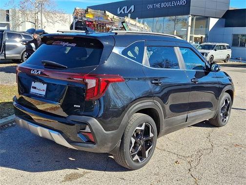 2024 Kia Seltos EX