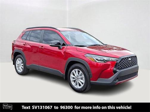 2025 Toyota Corolla Cross LE