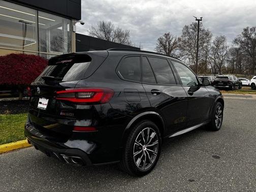 2023 BMW X5 M50i