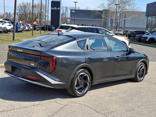 Interstellar Gray 2025 Kia K4 EX