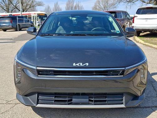 Interstellar Gray 2025 Kia K4 EX